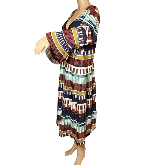 Eloquii Multicolored Pleated Dress Long Sleeve Flare Pleat Cuff Est Size 2X - Picture 15 of 16